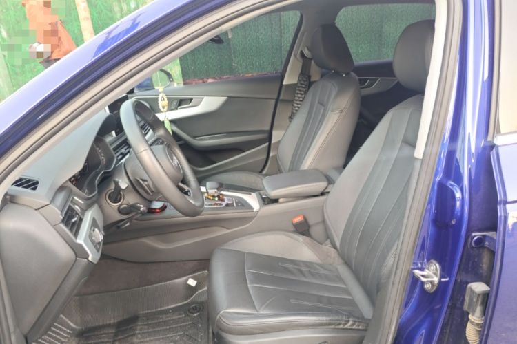 Used Audi A4L 2019 40 TFSI Fashion Edition China VI Emission Standard
