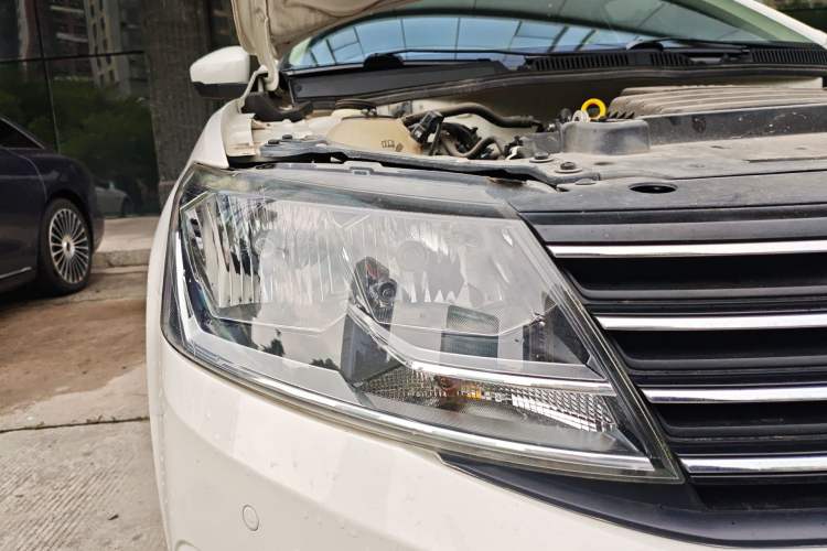 Used Volkswagen Lavida 2018 Classic 1.5L Automatic Comfort Edition China VI Standard
