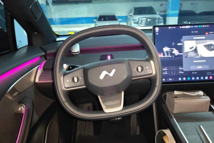 Used ONVO L60 2024 60 kWh Rear-Drive Version