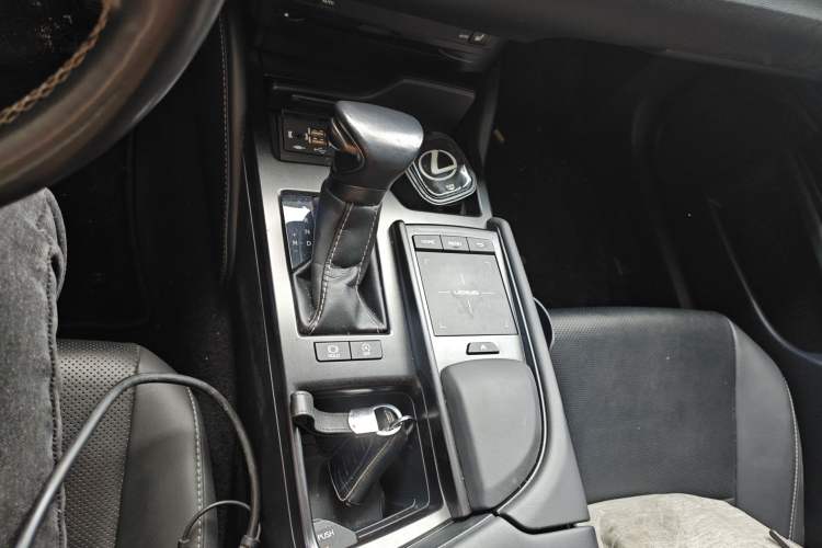 Used Lexus ES 2020 200 Excellence Edition