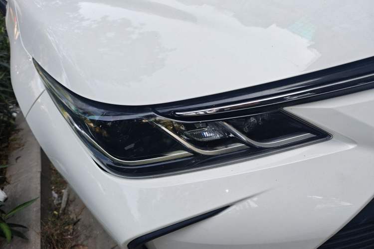 Used Toyota Corolla 2021 1.2T S-CVT Pioneer PLUS Edition Right Front Headlight