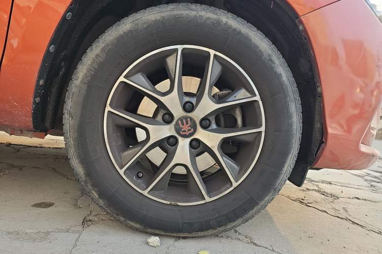 Used BYD Song 2016 GaiShi Edition 1.5TID Automatic Elite Model