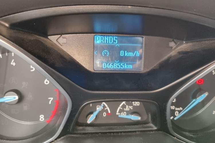 Used Ford Focus 2015 Sedan 1.6L Automatic Trend Model Odometer Close Up