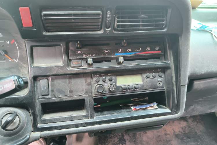 Used Jinbei Hiace  Audio And AC Panel