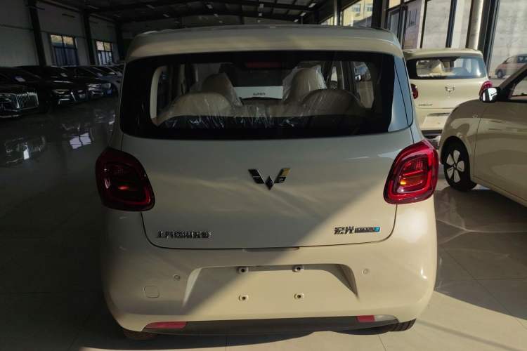 Used Wuling Hongguang MINIEV 2025 Four-Door Version Advanced Edition
