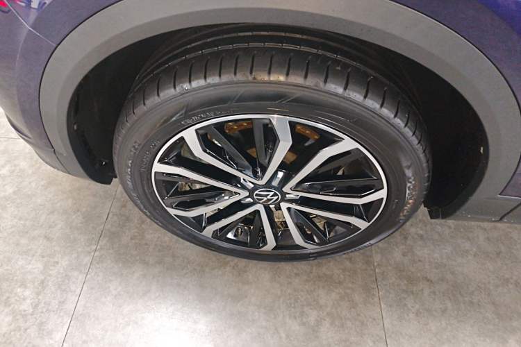 Used Volkswagen T-ROC 2021 280TSI DSG Two-Wheel Drive Comfort Connect Edition