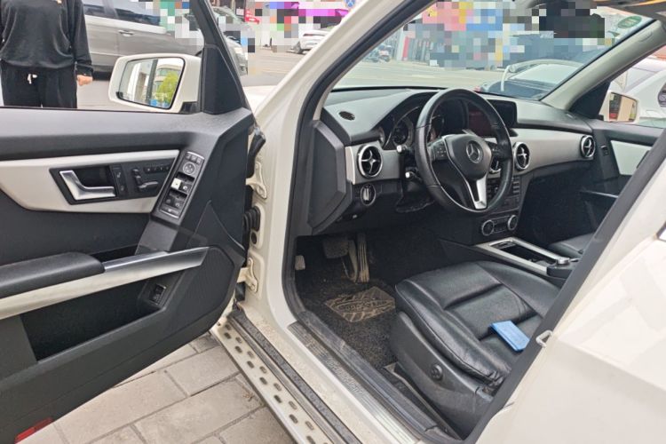 Used Mercedes-Benz GLK-Class 2013 Facelift GLK 300 4MATIC Fashion Edition Driver Seat