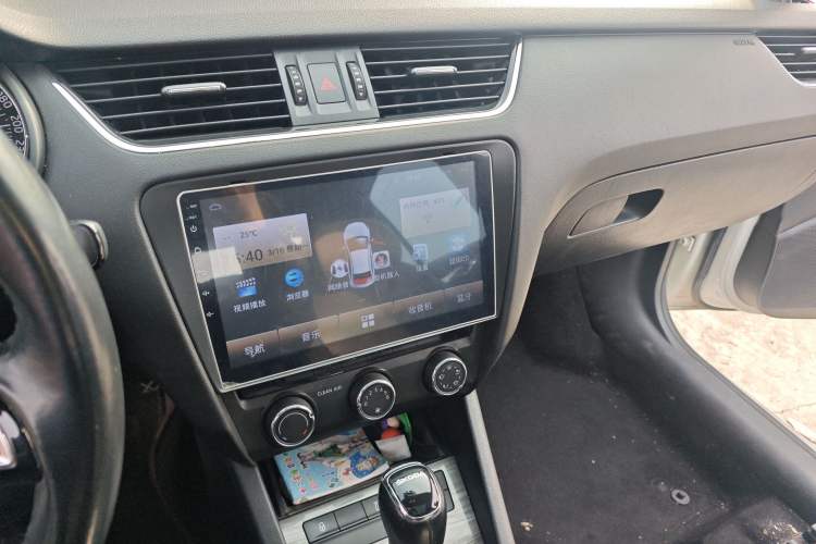 Used Skoda Octavia 2017 1.6L Automatic Smart Drive Edition
