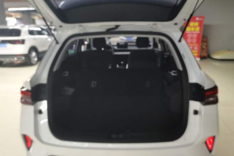 Used Wuling Alvez 2022 1.5L Manual Free-Style Model