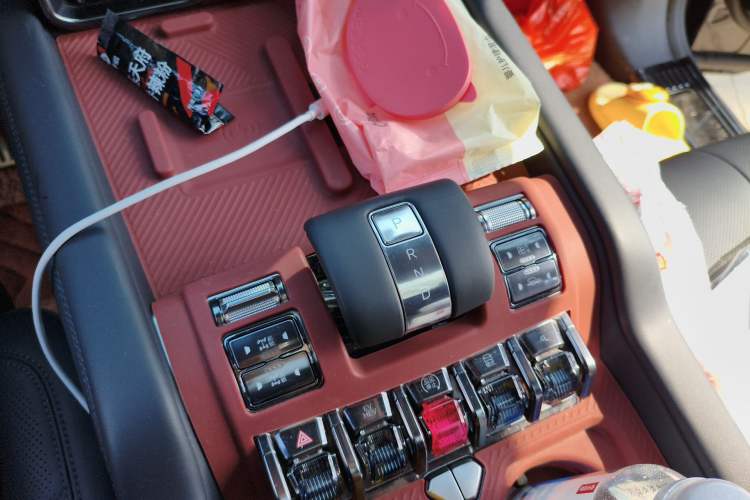 Used Formula Leopard 8 2025 Smart & Brave Flagship Edition 7 Seats
