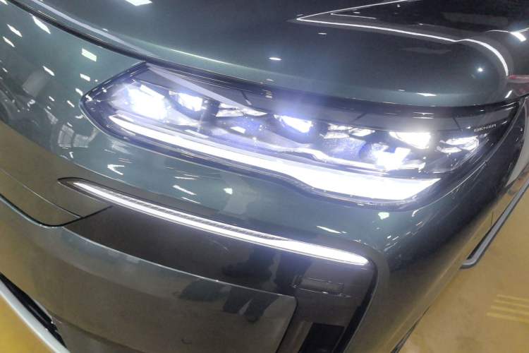 Used Denza N9 2025 Flagship Model