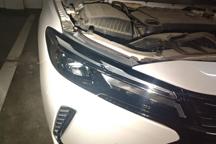 Used Chevrolet Monza 2023 1.5L Dual-Clutch Enjoyment Edition Right Front Headlight