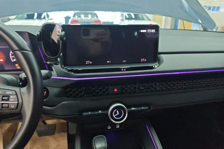 Used Honda Accord 2023 260TURBO Smart Enjoyment Version Audio And AC Panel