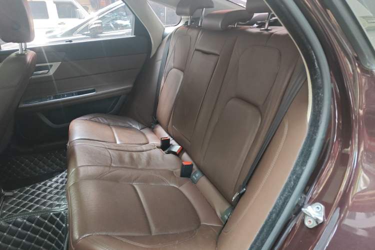 Used Jaguar XFL 2018 XFL 2.0T 250 PS Luxury Edition Left Rear Seat