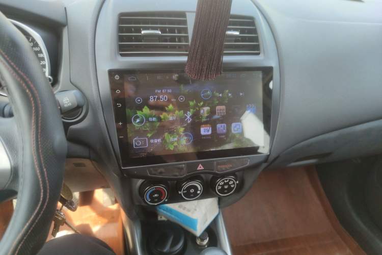 Used Mitsubishi ASX 2013 1.6L Manual Two-Wheel Drive Standard Edition
