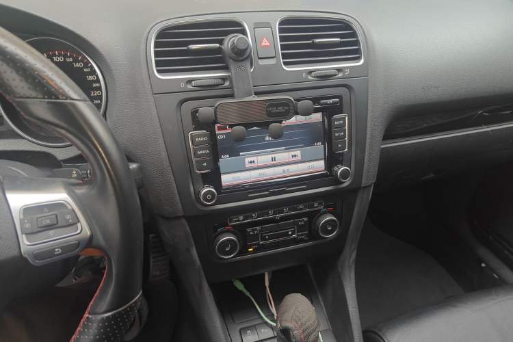 Used Volkswagen Golf GTI 2012 2.0 TSI GTI Audio And AC Panel