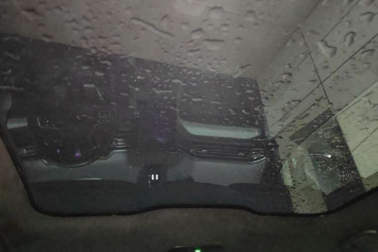 Used Nio EC6 2020 430 km Sport Version Headliner