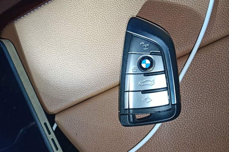 Used BMW 5 Series New Energy 2022 Second Facelift 535Le M Sport Package
