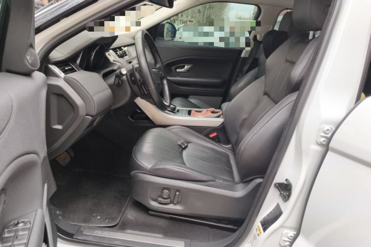 Used Land Rover Range Evoque 2017 2.0T SE Smart Glow Edition Left Front Seat