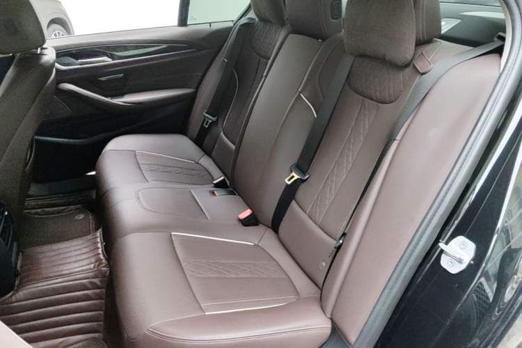 Used BMW 5 Series 2021 525Li Luxury Package
