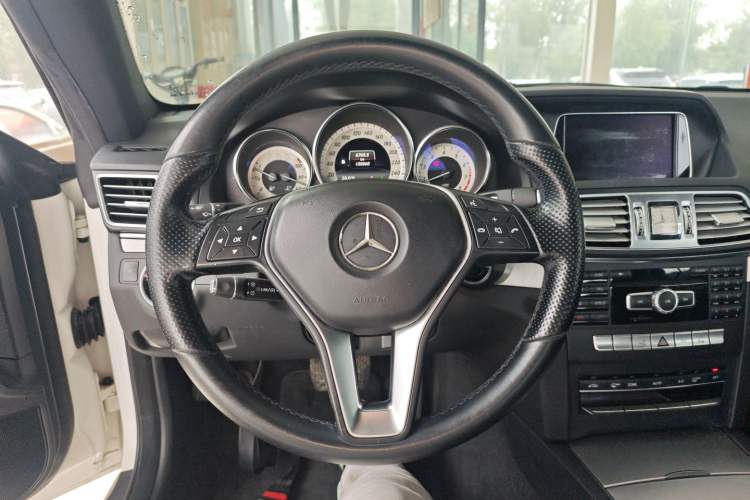 Used Mercedes-Benz E-Class (Import) 2014 E 260 Coupe