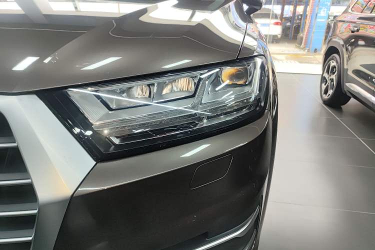 Used Audi Q7 2018 45 TFSI Technology Edition