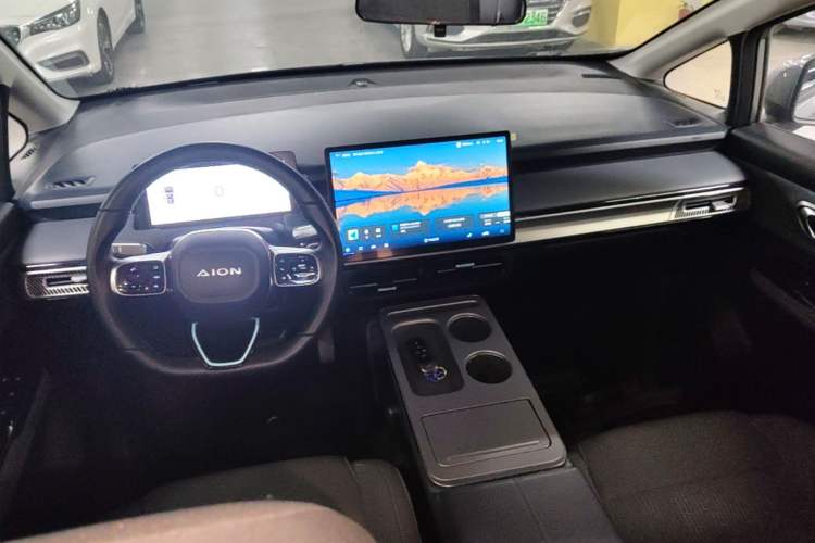 Used AION Y 2023 Plus 510 Enjoy Edition