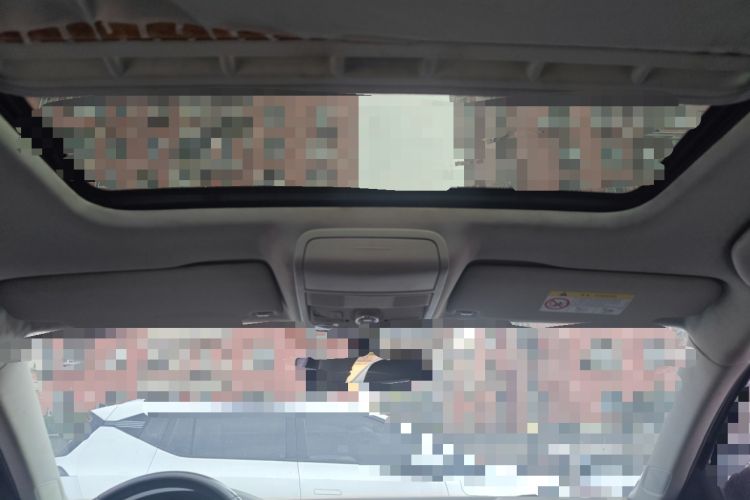 Used Volkswagen Sagitar 2018 1.6L Manual Comfort Model Headliner