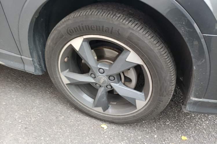 Used Audi Q3 2019 40 TFSI Fashion Dynamic Model