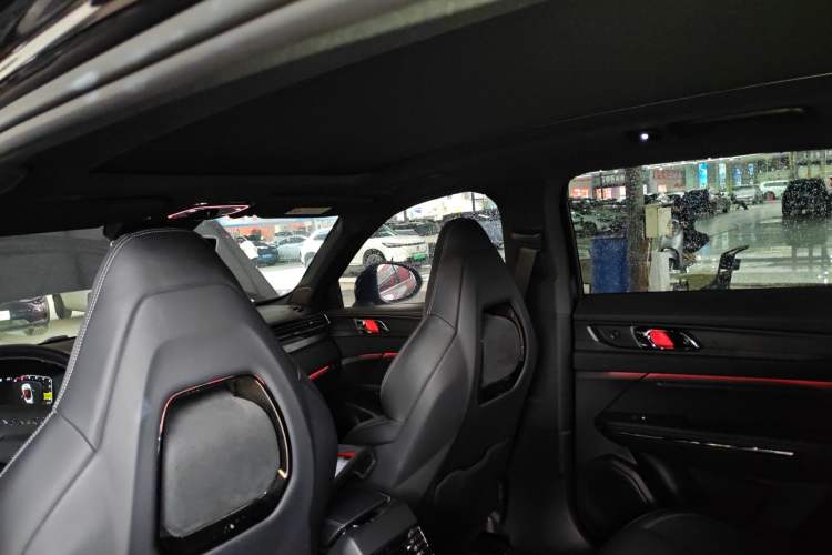 Used Lynk & Co 01 2021 2.0TD Four-Wheel Drive Hype-Halo
