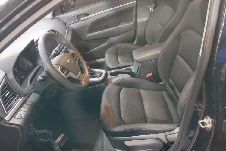 Used Hyundai Elantra (6th Generation / Lingdong) 2016 1.6L Automatic ZhiXuan – Elite Version Left Front Seat