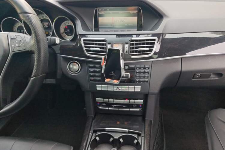 Used Mercedes-Benz E-Class 2015 E 260 L Sport Edition