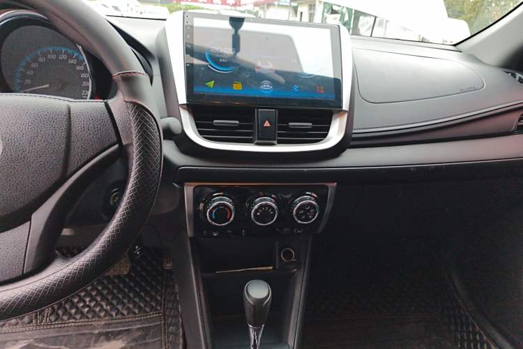 Used Toyota YARiS L Zhi Xiang 2019 1.5E CVT Dynamic Edition China VI compliant