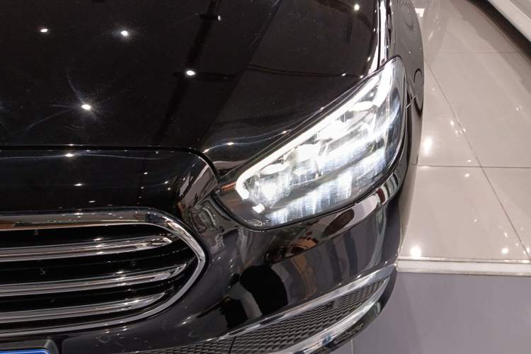 Used Mercedes-Benz E-Class 2023 Updated E 300 L Luxury Edition
