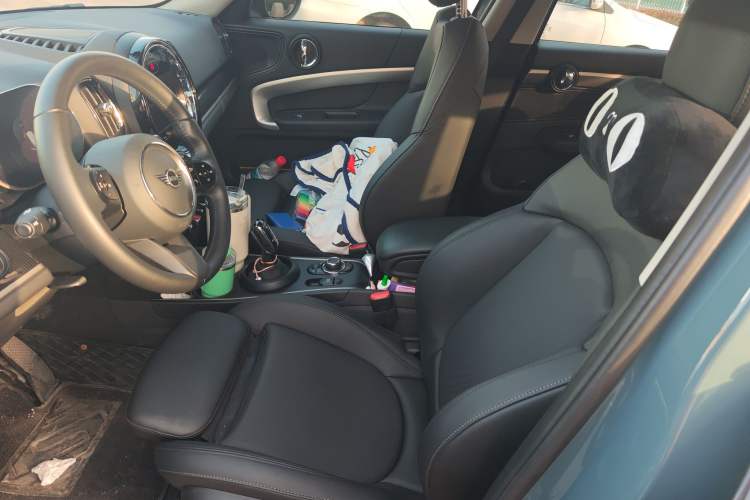 Used MINI Countryman 2023 1.5T COOPER Connoisseur
