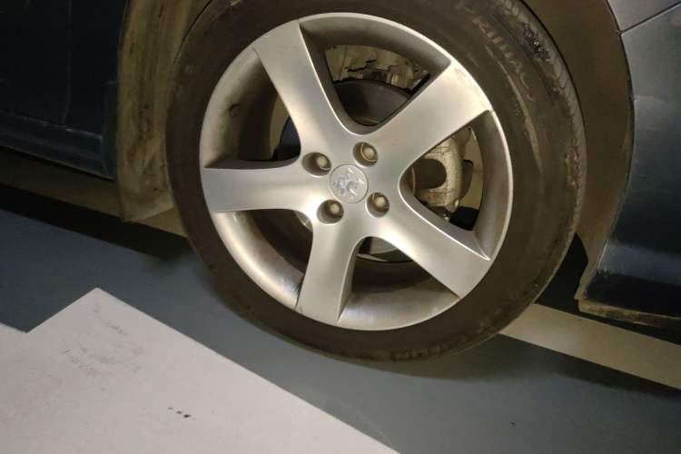 Used Peugeot 408 2013 2.0L Automatic Luxury Edition