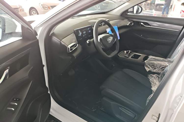 Used Dongfeng Aeolus SKY EV01 2025 530 km AIR Elite Edition