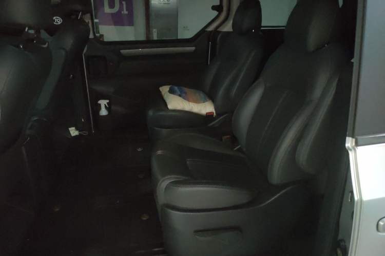 Used SAIC MAXUS G10 2021 2.0T Automatic Elite Edition Gasoline 7-Seater