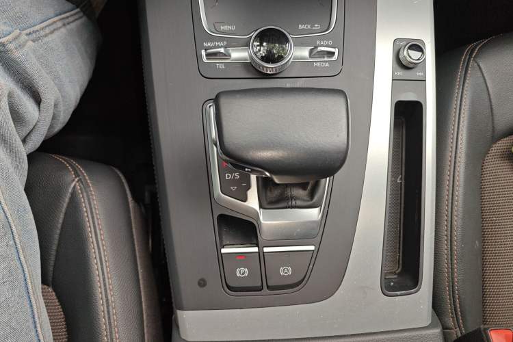 Used Audi Q5L 2018 40 TFSI Prestige Fashion Edition China VI
