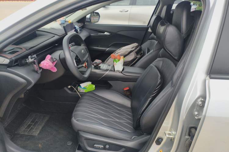 Used CHANGAN NEVO A05 2024 Truly Delicious Version 70" Beyond-Grade Edition
