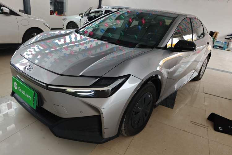 Used Toyota bZ3 2023 517 km Elite PRO