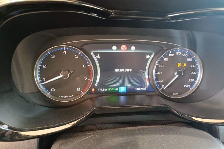 Used GAC Trumpchi GS7 2017 280T Two-Wheel Drive Luxury Model Instrument Cluster