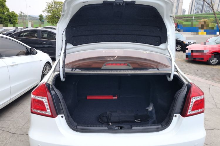 Used Geely Auto Diamond 2016 1.5L Manual Elite Edition
