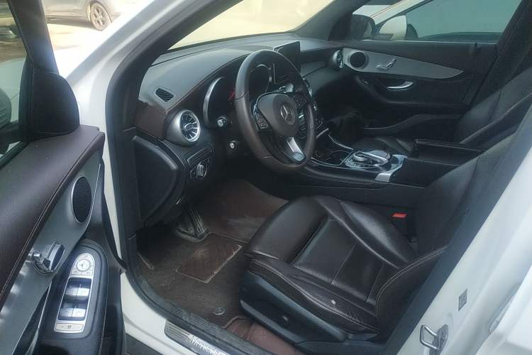 Used Mercedes-Benz GLC 2016 GLC 200 4MATIC
