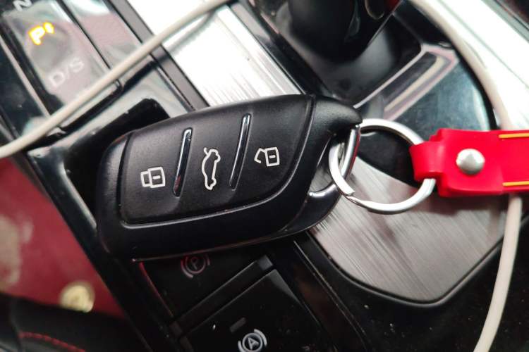 Used MG 5 2022 300TGI DCT Chao Yue Flagship Edition
