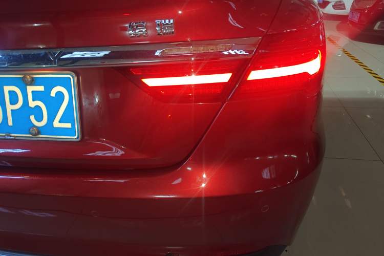 Used Geely Auto Binray 2018 14T CVT Binyi Edition
