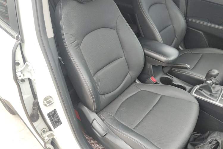 Used Hyundai ix25 2017 1.6L Manual Fashion Model
