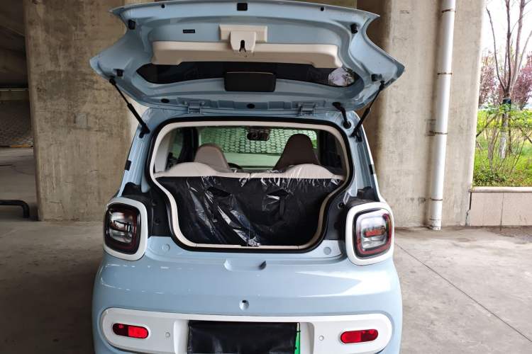 Used Bestune Pony 2026 Model 222km Agile Horse Trunk