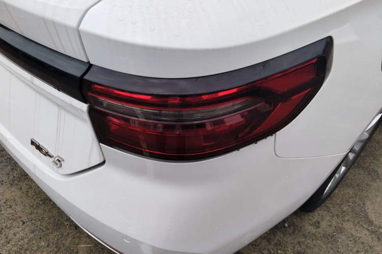 Used Baojun RC-5 2020 1.5T CVT Smart Luxury Edition