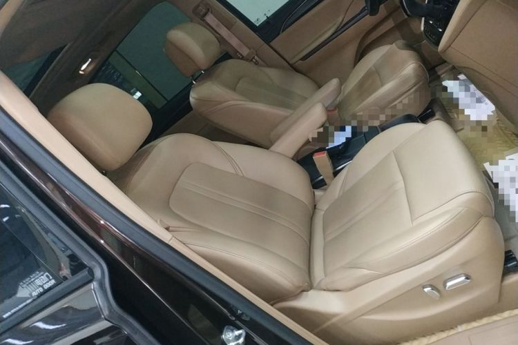 Used Buick GL8 2021 ES Landtrek 653T Luxury Model
